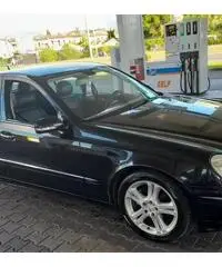 Mercedes e320 evo diesel anno 2007 km 230 mila Mercedes e320 evo diesel anno 2007 km 230 mila