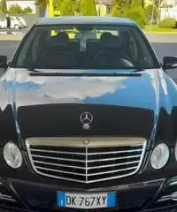 Mercedes e320 evo diesel anno 2007 km 230 mila Mercedes e320 evo diesel anno 2007 km 230 mila