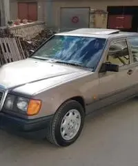 Vendita Mercedes 200 E 1988 Vendita Mercedes 200 E 1988
