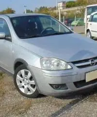 OPEL - Corsa - 1.2i 16V 3 porte Enjoy OPEL - Corsa - 1.2i 16V 3 porte Enjoy