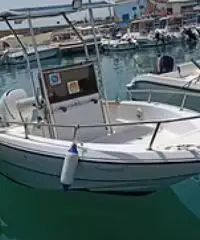 Barca cappelli lunga 5,70 motore 90 XV 4 tempi