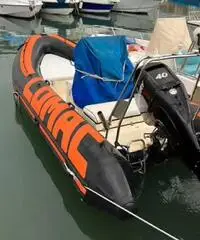 Gommone lomac 5.0 motore e carrello Gommone lomac 5.0 motore e carrello