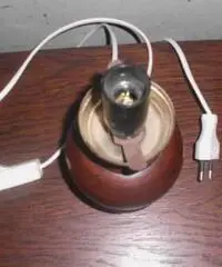 Lampada da tavolo in legno di epoca 900' - Biella