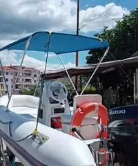 Gommone 4.20 completo di motore e carrello Gommone 4.20 completo di motore e carrello