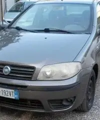 Punto multjet 2005 perfetta km 115000 Punto multjet 2005 perfetta km 115000