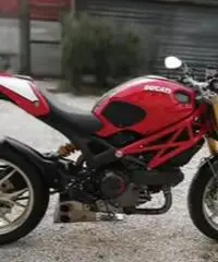 Ducati monster 1100s Ducati monster 1100s