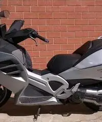 Fermo per passaggio a moto Fermo per passaggio a moto