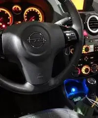 Opel Corsa cdti 95 cv bi-color