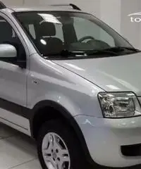Fiat Panda 1.2 4x4 ok neopatentati Fiat Panda 1.2 4x4 ok neopatentati
