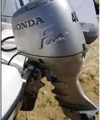 Ombrina 4,95 mt motore honda 40 cv