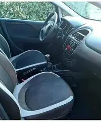 FIAT Grande Punto 1.2 - 2013 x neopatentati