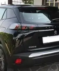 Peugeot 2008 pure tech 100 cv active p Peugeot 2008 pure tech 100 cv active p