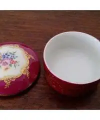 Antica scatolina in porcellana di Limoges - Roma