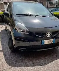 Aygo 1.0 12V VVT-i5 porte Sol