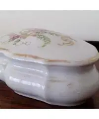 Bellissima scatolina in porcellana di Limoges - Roma