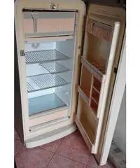 Frigorifero Bombato anni 50 Serie - Reggio nell'Emilia