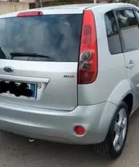 Ford Fiesta 1.4 TDCi 5p. Titanium