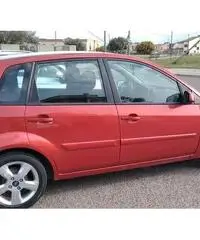 FORD Fiesta 4ª serie - 2008