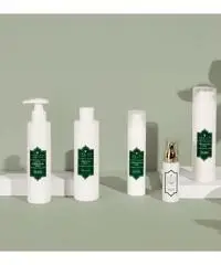 Venditrice cosmetica naturale