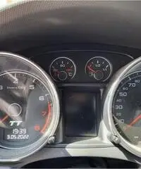 Auto Audi tt anno 2008 poco usata Auto Audi tt anno 2008 poco usata