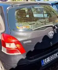 Toyota Yaris 1.0 5 porte