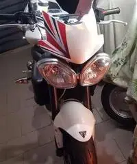 Street triple 675 R my 2012