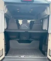 Noleggio pullmino van 9 posti Noleggio pullmino van 9 posti
