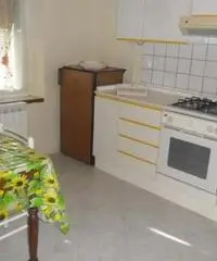 2 vani arredati - La Spezia 2 vani arredati - La Spezia
