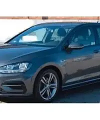 Vw Golf 7.5 - R.LINE - 1.6 TDI 115cv - 2018 Vw Golf 7.5 - R.LINE - 1.6 TDI 115cv - 2018