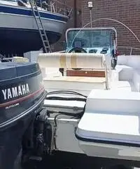 Barca open 5,10 tecnofiber Barca open 5,10 tecnofiber