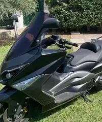 Yamaha Tmax