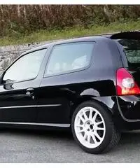 Clio RS 182
