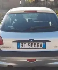 PEUGEOT 206 - 2002 anche per neopatentati