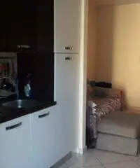 Appartamento Via Oslavia - Latina Appartamento Via Oslavia - Latina