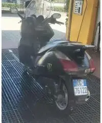 Aprilia atlantic 250