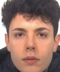 Cameriere di sala/ barista alla sera Cameriere di sala/ barista alla sera